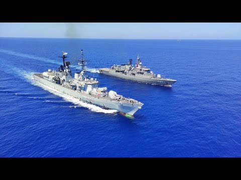 Farkasszemet néz egymással a görög és a török flotta a Földközi-tengeren