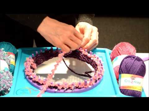 How to use the Cra-Z-Art Shimmer N’ Sparkle Cra-Z-Knitz Knitting Station