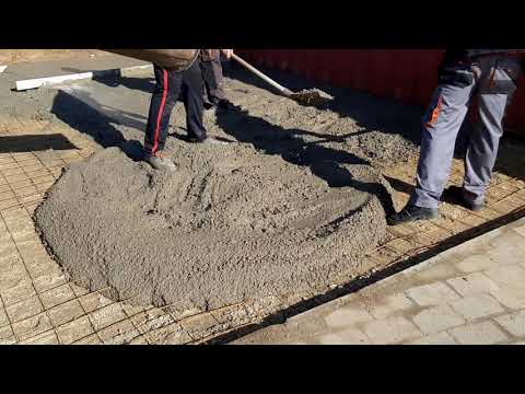 Betonozás Házilag segítséggel Mixerbetonból – vasbeton hálóra aljzat betonozás