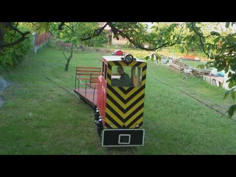 Thomas Locomotive: tili-toli játék a népeskocsival