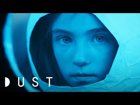 Sci-Fi Short Film “Space Girls” | DUST Exclusive