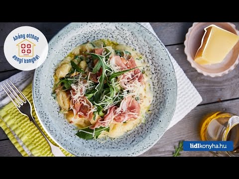 Széll Tamás receptje – Gnocchi kétféle sajttal, pármai sonkával és dióval