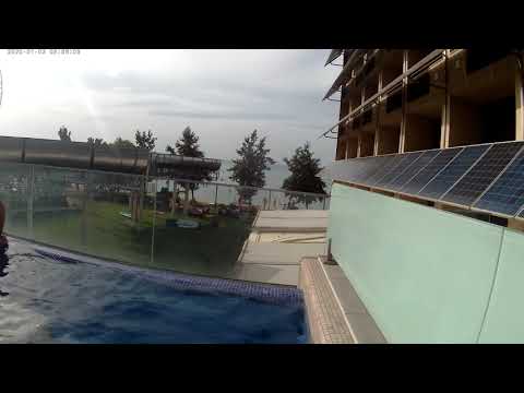 4K Video – Kristálytiszta a víz a Hotel Balaton medencében – Házasodna a gazda 2021 vidékén -Siófok