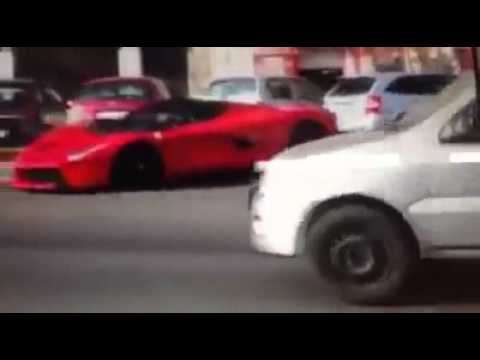 Videón a Váci úti Ferrari balesete