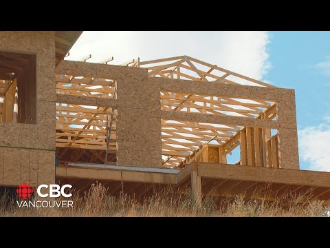 Buyers and builders frustrated after being refused insurance for homes near wildfires