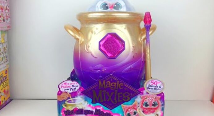 Magic Mixies Magic Cauldron Spell Ingredients Mist & Electronic Furry Friend Interactive Unboxing