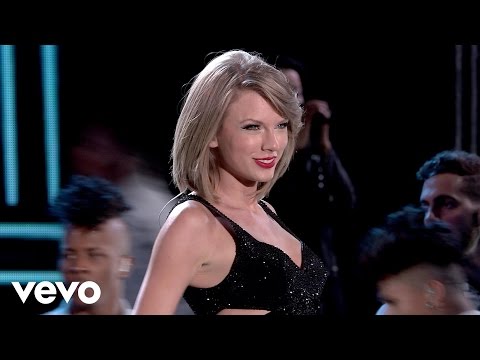 Taylor Swift – New Romantics