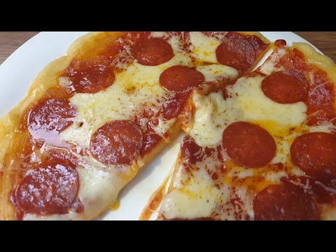 Serpenyős pizza 10 perc alatt