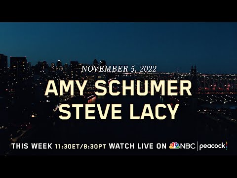 Amy Schumer Is Hosting SNL!