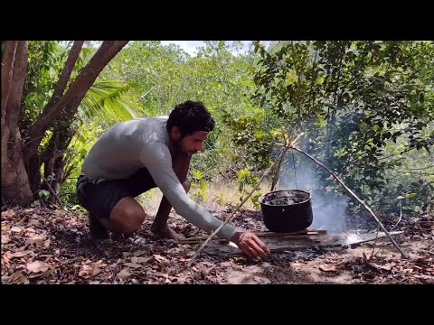 AVENTURA NA PRAIA. PESCAMOS E PREPARAMOS, TAINHA,SIRI E CAMARÃO COM OVOS