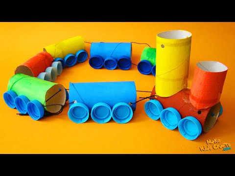 Egy tekercs WC papírból és csavaros kupakokból készült vonat | Játékvonat | Könnyű Mesterség