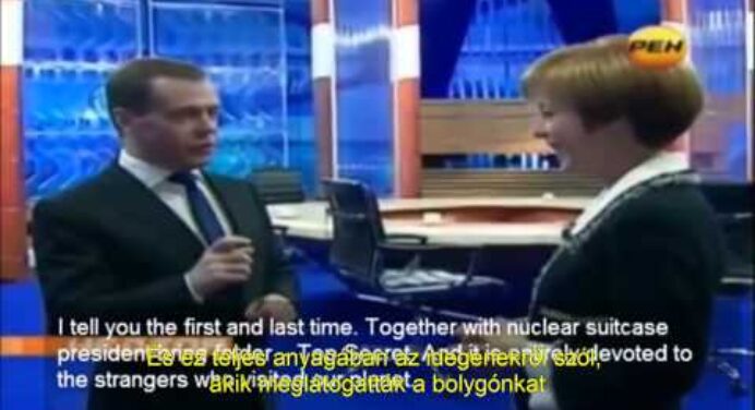 Az orosz miniszterelnök Medvedev beszél a földönkívüliekről -Magyar Felirattal