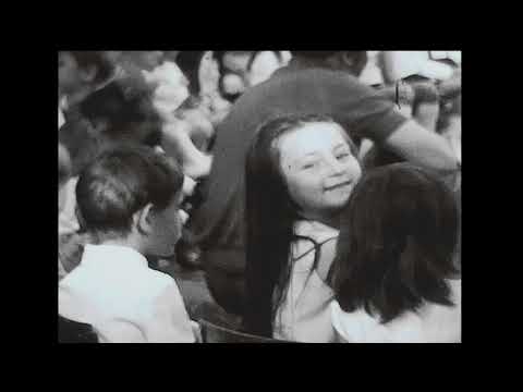 Bóbita óvoda ballagás 1974 Gyömrő (amatőr családi film archív film)