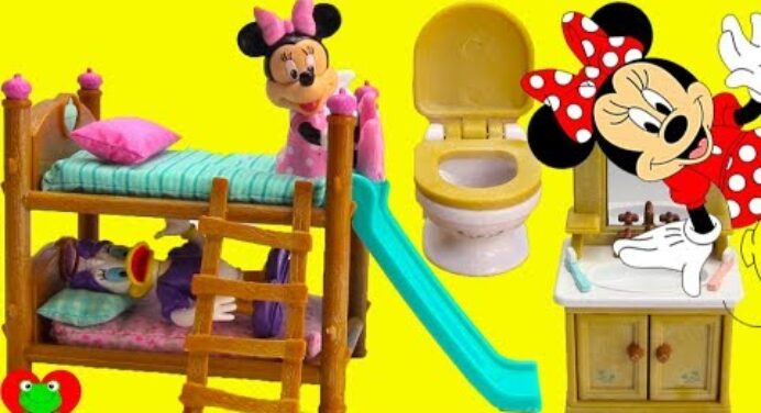 Minnie Mouse and Daisy Bedtime Routine and Bunk Beds