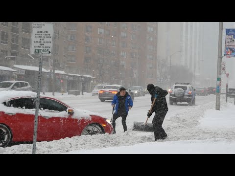 EXTREME Winter SNOW STORM in Toronto Canada Massive Snowfall