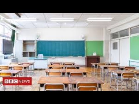 Primary schools: govt abandons plan for full return before September in England - BBC News