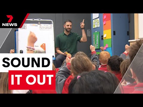 New reading rules for schools in education overhaul | 7 News Australia