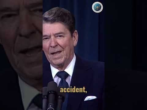 Funniest Ronald Reagan Jokes | The Farmer's Insurance Claim #ronaldreagan #jokes #lol